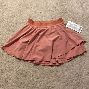 Court rival lululemon skirt